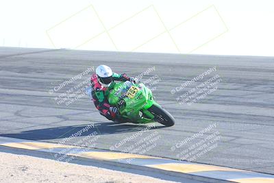 media/Nov-17-2024-CVMA (Sun) [[1fec520723]]/Race 11-Amateur Supersport Open/